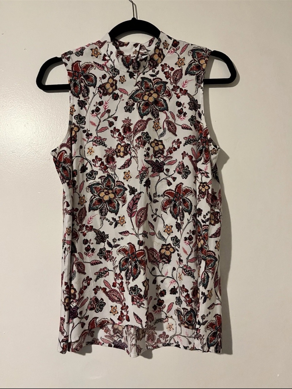 Sleeveless Floral Mock Neck Top - White with Burgundy & Gold